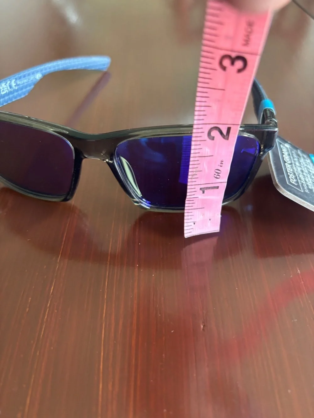 Foster Grant Polarized 100% UVA-UVB,black frame,mirror lens,rubberized temple